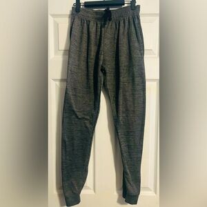 Ultra Performance Mens Joggers with Pockets and drawstring closure, Small